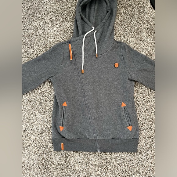 Girls Naketano sweatshirt. I used to wear XS in women’s, and it fit - Picture 8 of 8